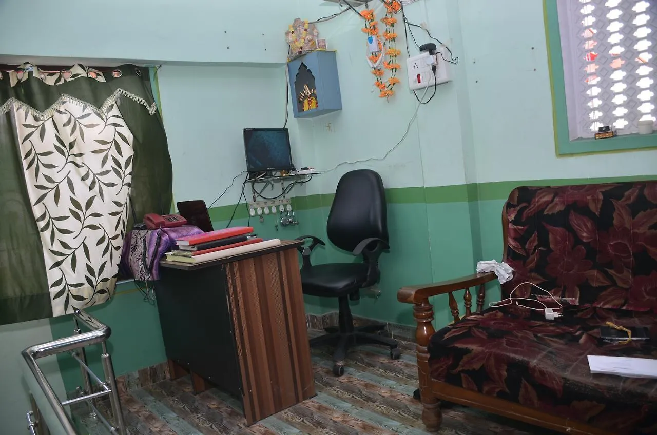 Balaji Atithi Ashray Hotel Varanasi
