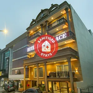 https://townhouse-oak-dev-palace.hotelsdelhi.org