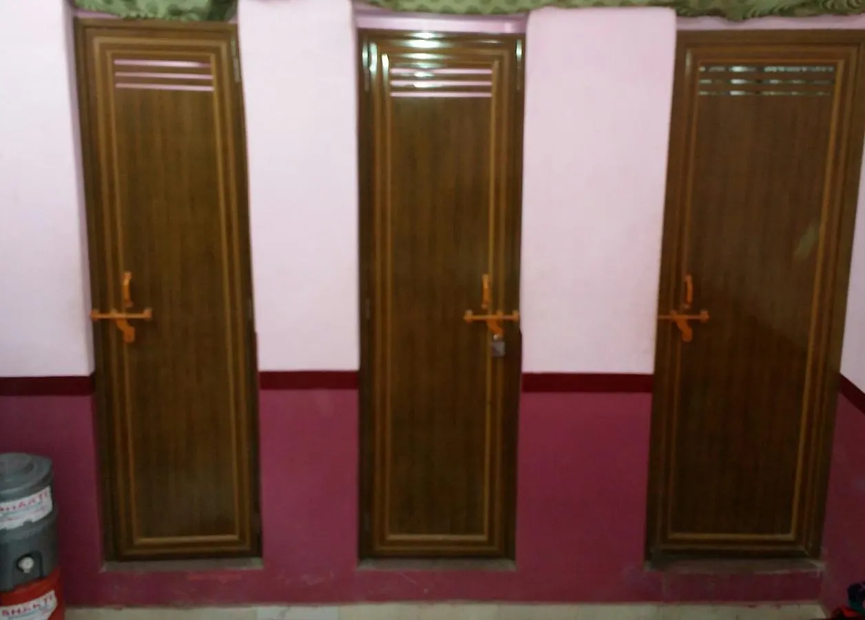 Balaji Atithi Ashray Hotel Varanasi 0*,